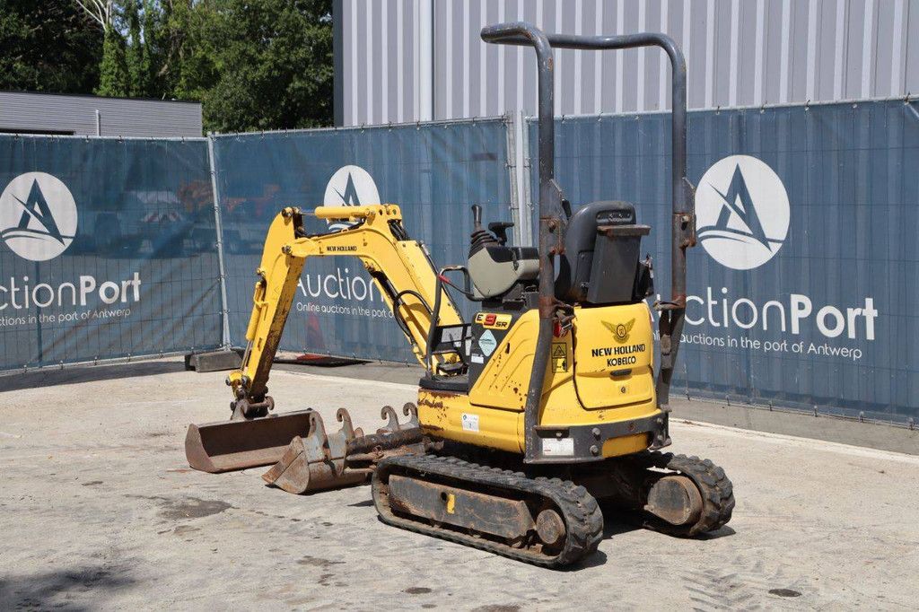 Mini excavator New Holland E9SR Diesel 2006