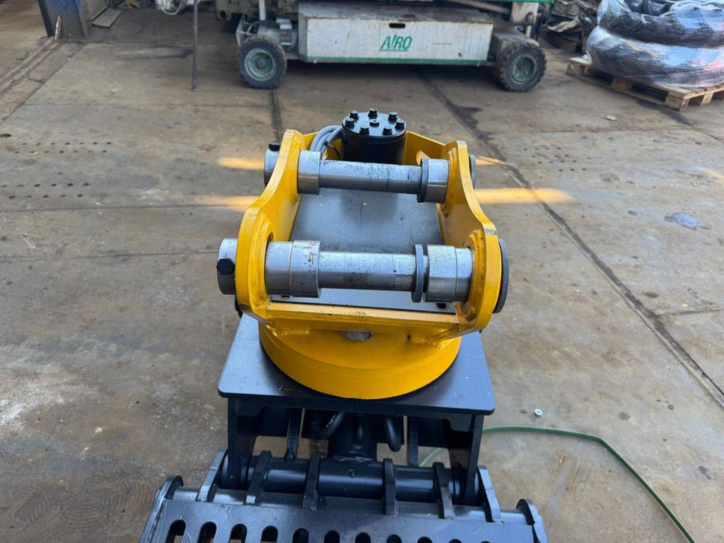 Sorteergrijper HB-04 2024