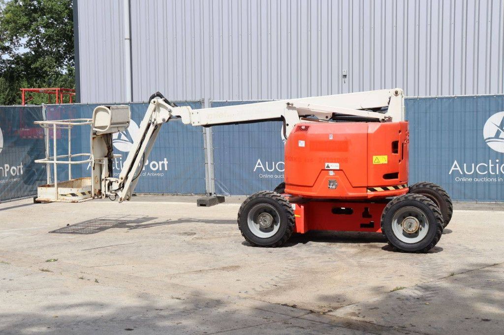 Genie Z-34/22 Diesel 12.52m Articulated Boom Lift 2013