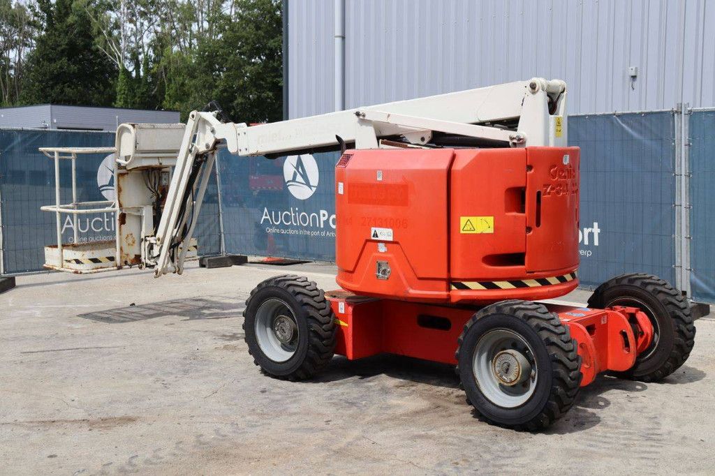 Genie Z-34/22 Diesel 12.52m Articulated Boom Lift 2013
