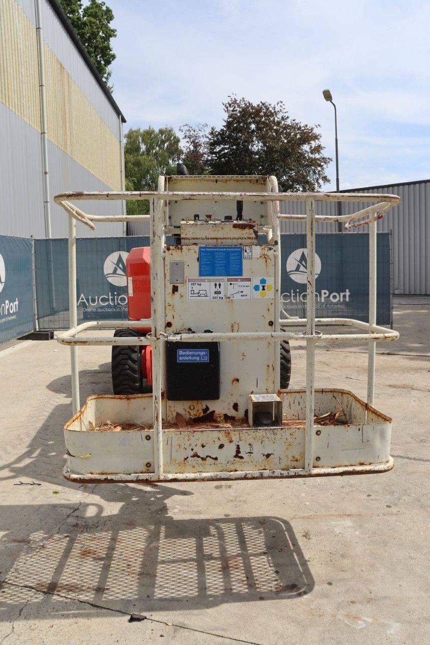 Genie Z-34/22 Diesel 12.52m Articulated Boom Lift 2013