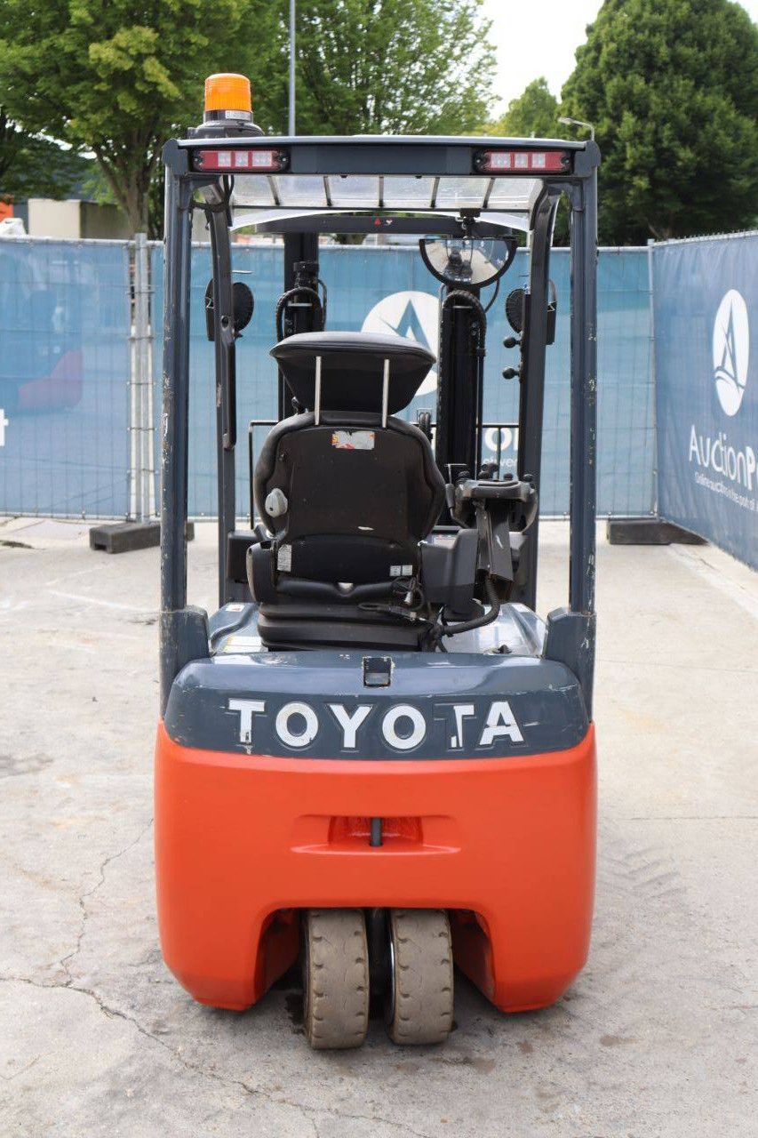Toyota 8FBEK18T Electric Forklift 1800kg 3.0m 2016