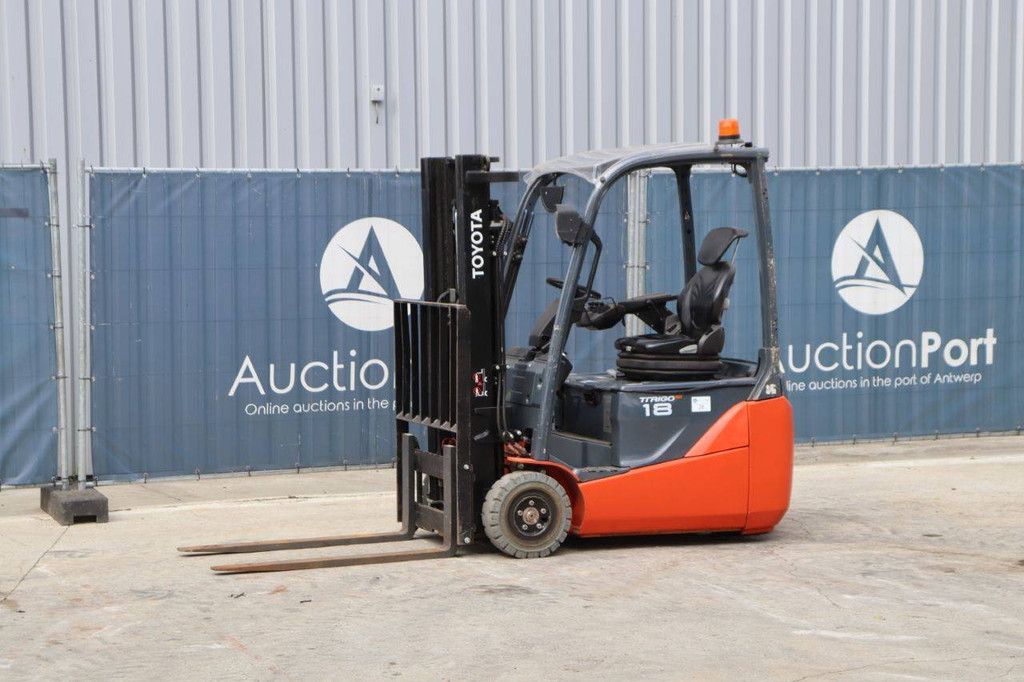 Toyota 8FBEK18T Electric Forklift 1800kg 3.0m 2016
