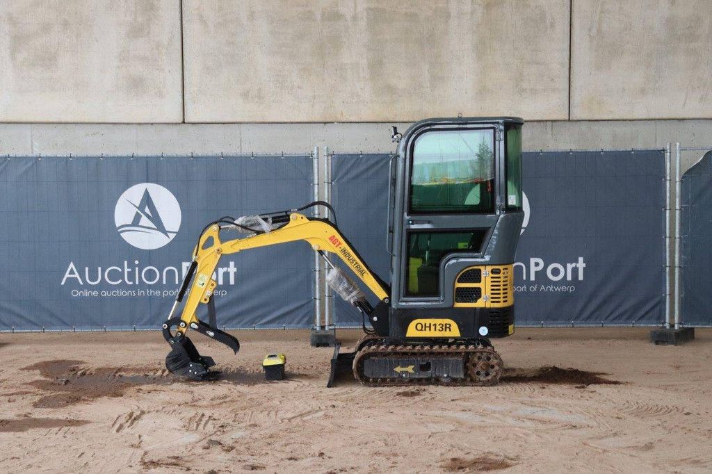 Minigraver AGT Industrial QH13R Benzine 2024 Nieuw