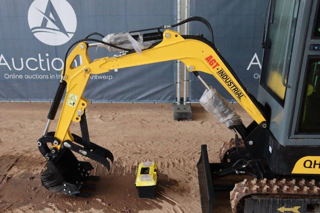 Minigraver AGT Industrial QH13R Benzine 2024 Nieuw