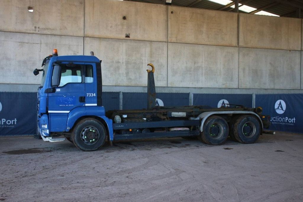 Hooklift system Truck MAN TGS 33.360 Diesel