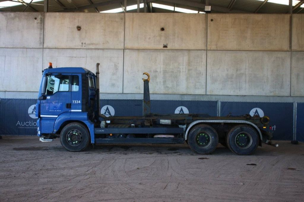 Hooklift system Truck MAN TGS 33.360 Diesel