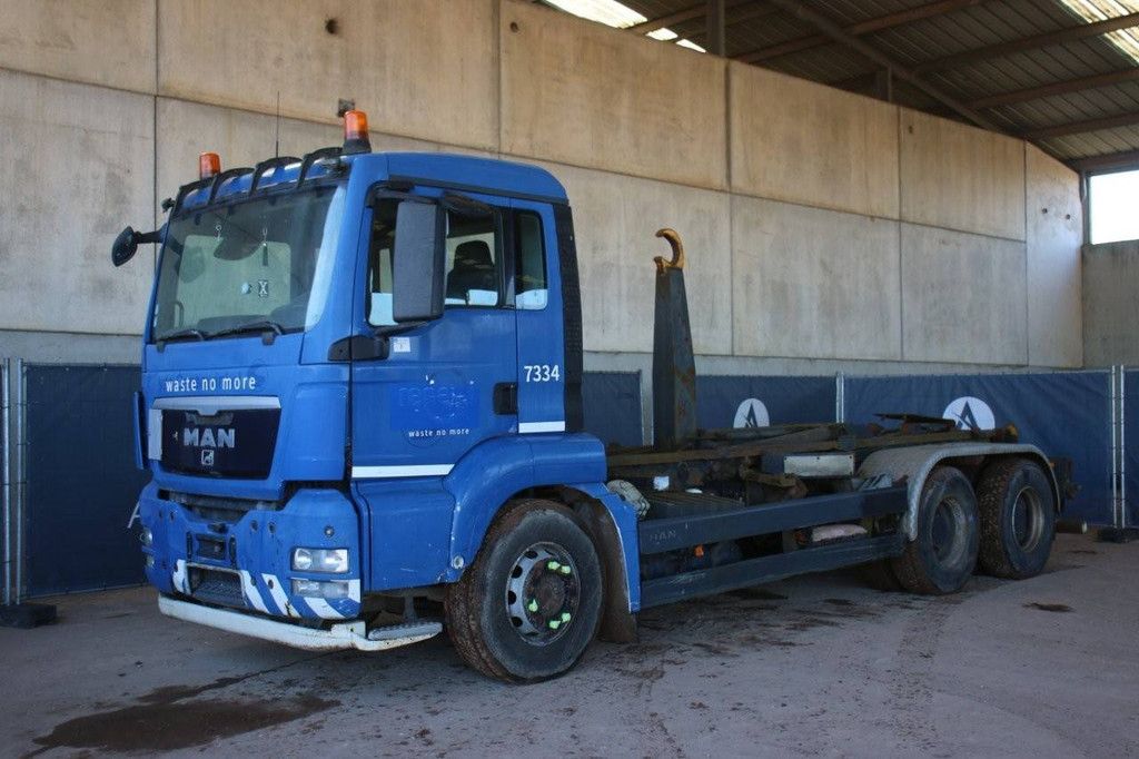 Hooklift system Truck MAN TGS 33.360 Diesel