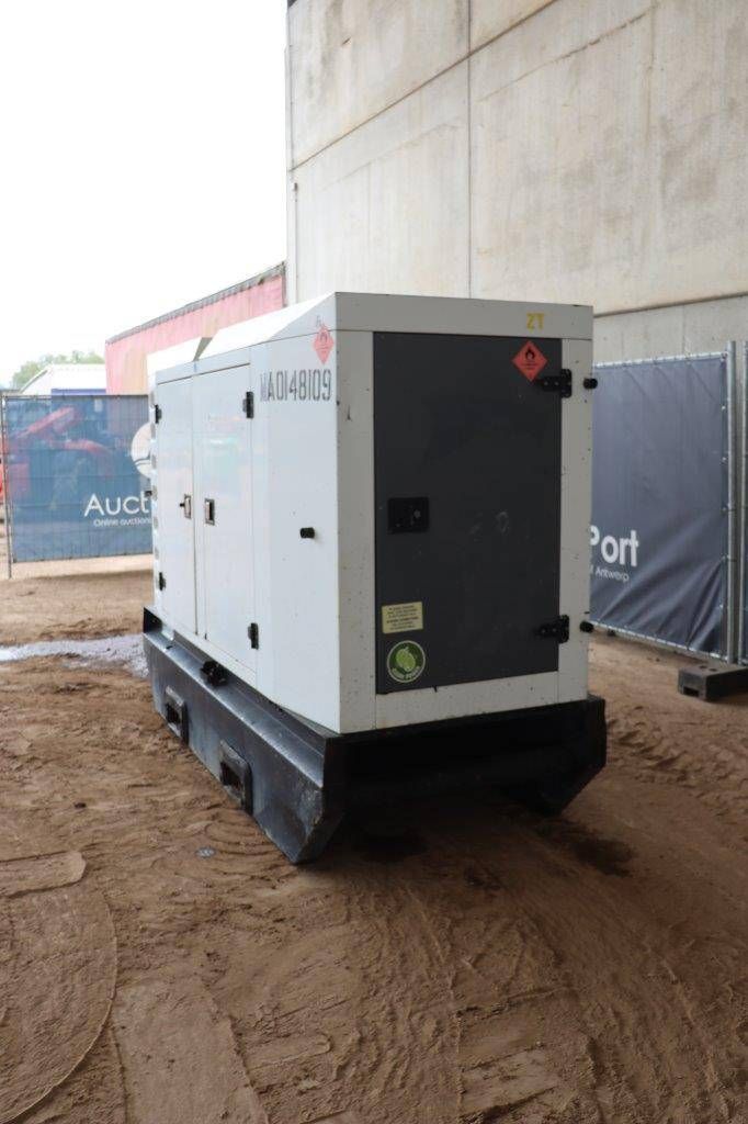 Generator SDMO R90C3 Diesel 2011 90kVA