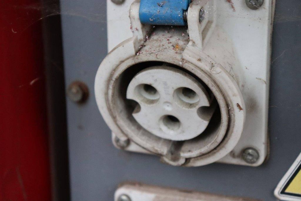 Generator SDMO R145 Diesel 2011