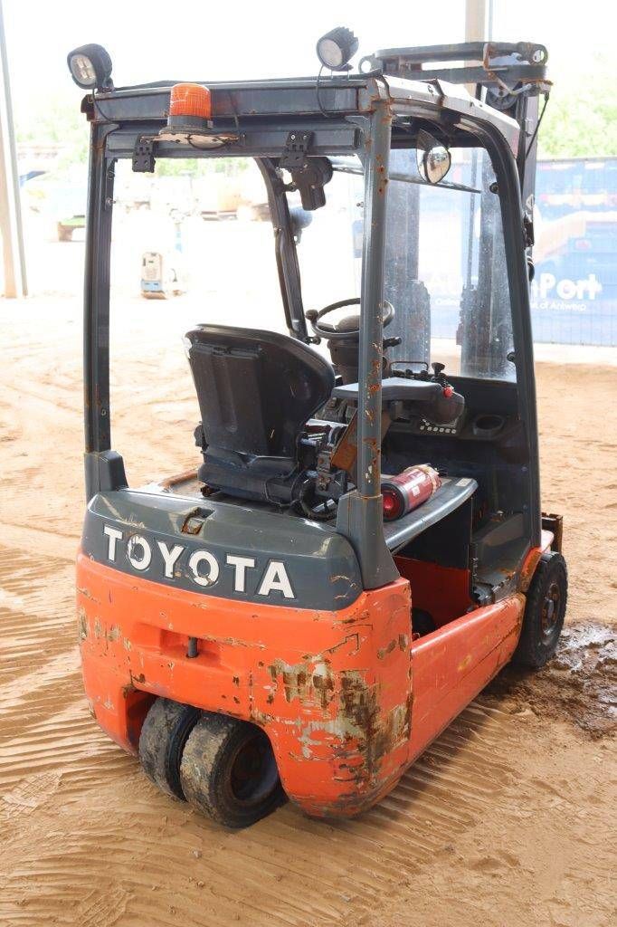 Toyota 8FBEK18T Elektro-Gabelstapler 1800 kg