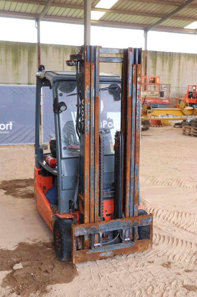 Toyota 8FBEK18T Elektro-Gabelstapler 1800 kg