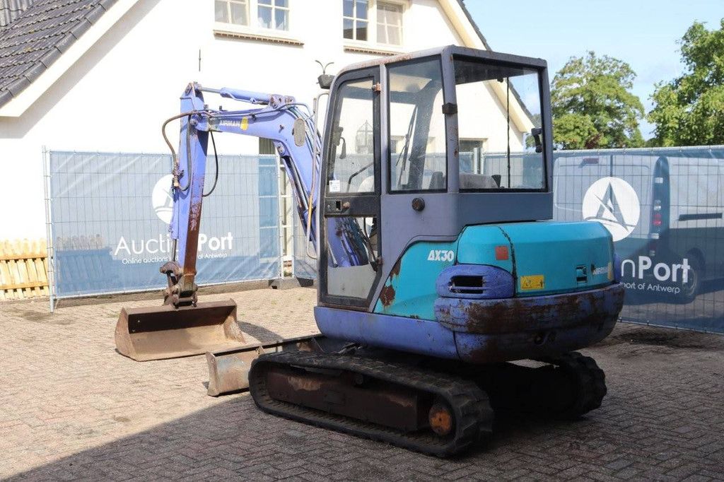 Raupenbagger Airman AX30-2 Diesel 2000
