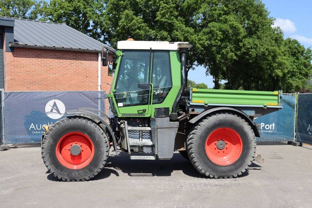 Tractor Fendt 520 Diesel