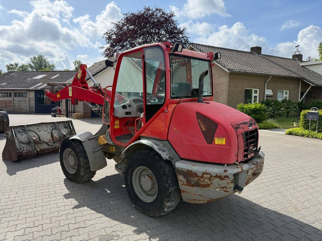 Wiellader Komatsu WA70-5 Diesel 2007