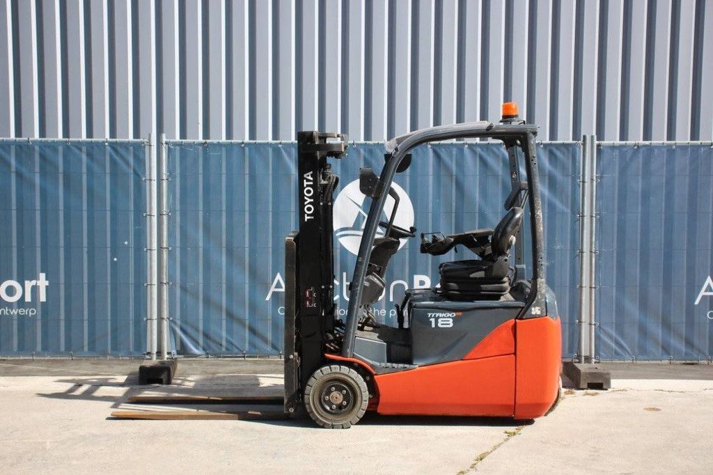 Toyota 8FBEK18T Electric Forklift 1800kg 3.0m 2016