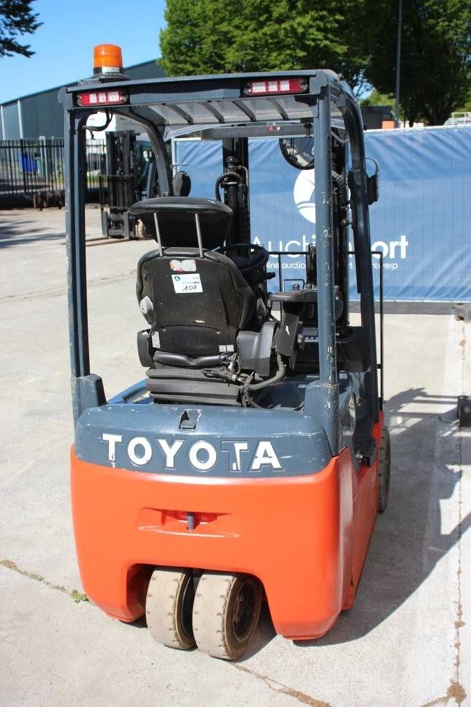Toyota 8FBEK18T Electric Forklift 1800kg 3.0m 2016