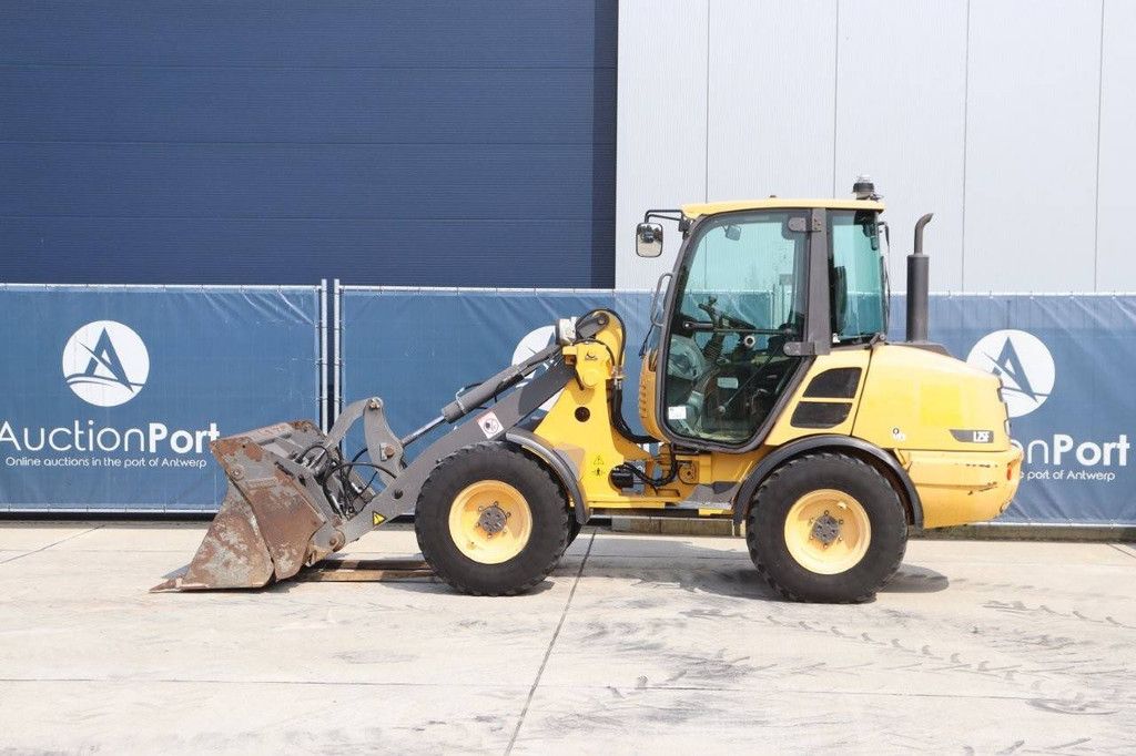 Wheel loader Volvo L25F Diesel 2016