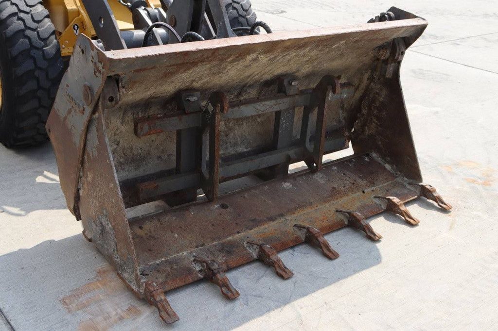 Wheel loader Volvo L25F Diesel 2016