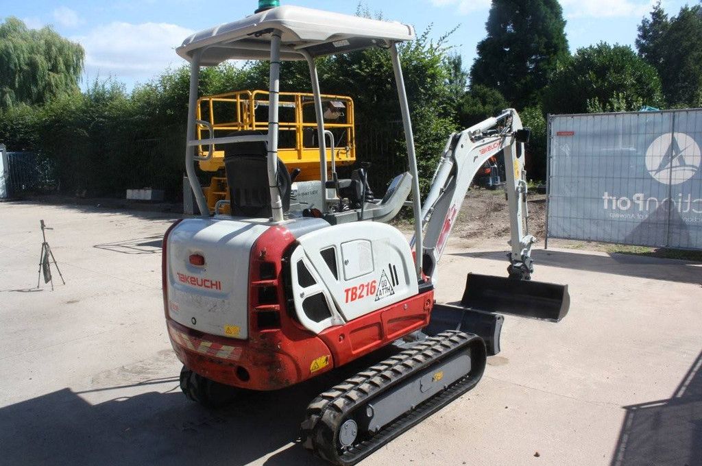 Minigraver Takeuchi TB216 Diesel 2018