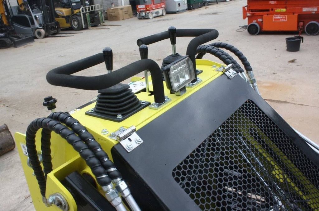 Skid steer loader Machpro MPS330 Diesel 2025