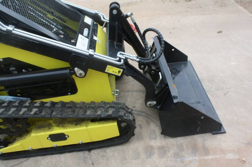 Skid steer loader Machpro MPS330 Diesel 2025
