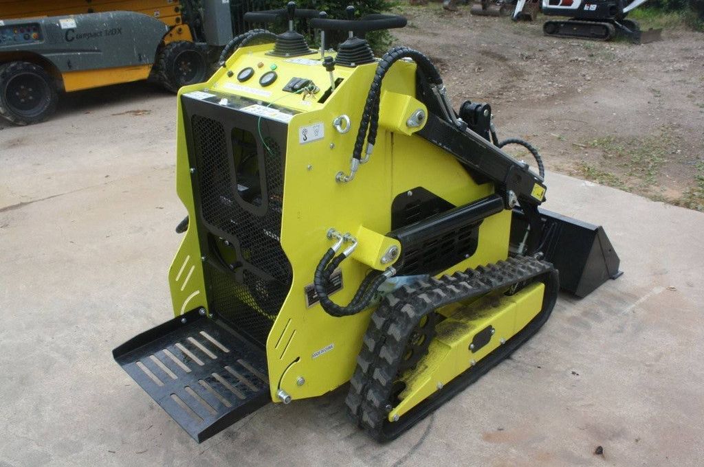 Skid steer loader Machpro MPS330 Diesel 2025