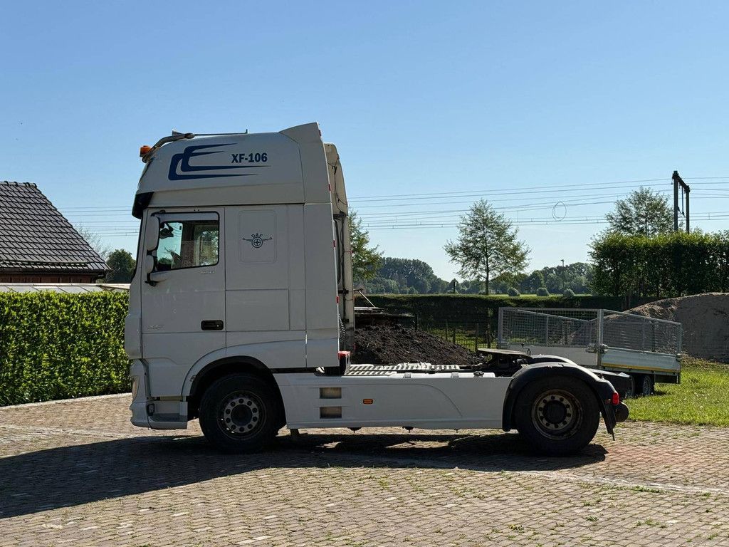 Vrachtwagen DAF XF-106 Diesel 483PK