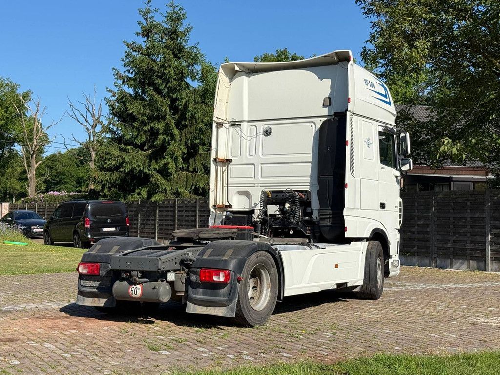 Vrachtwagen DAF XF-106 Diesel 483PK
