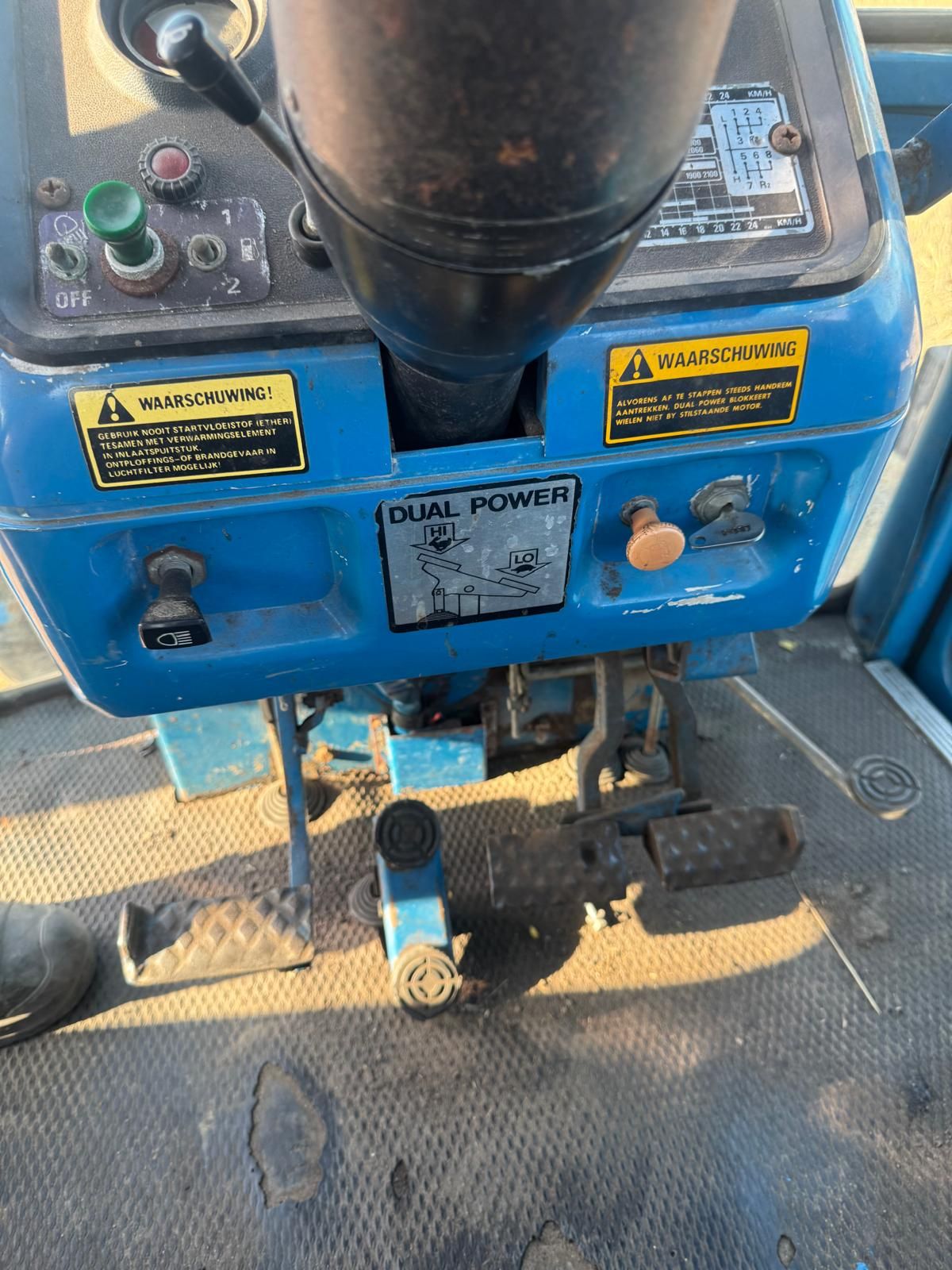 Ford 6700
