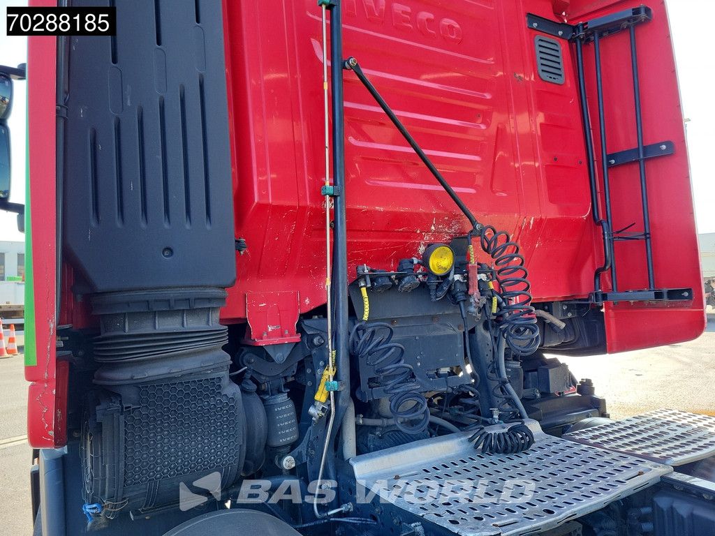 Iveco Stralis 400 4X2 Retarder 2xTanks LNG ACC Euro 6