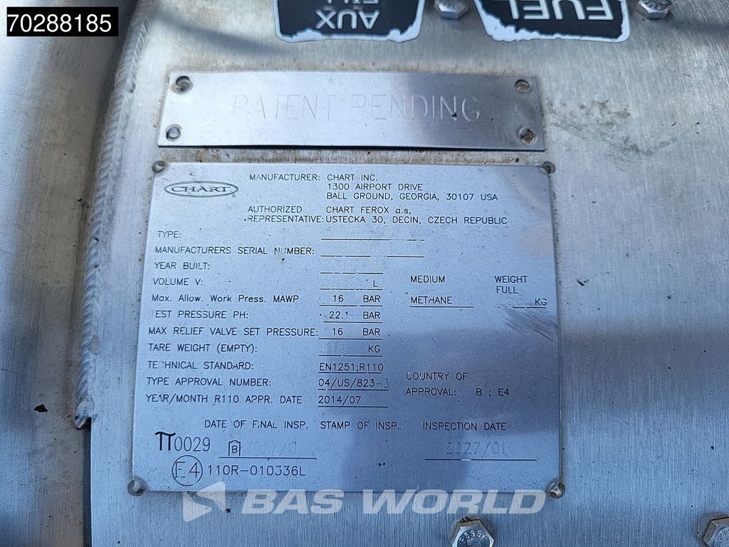 Iveco Stralis 400 4X2 Retarder 2xTanks LNG ACC Euro 6