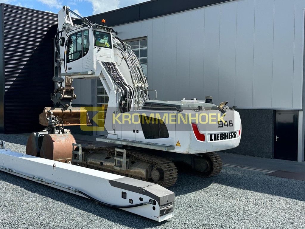 Liebherr R 946 LC Cosben 27 Meter Telescooparm KH9529