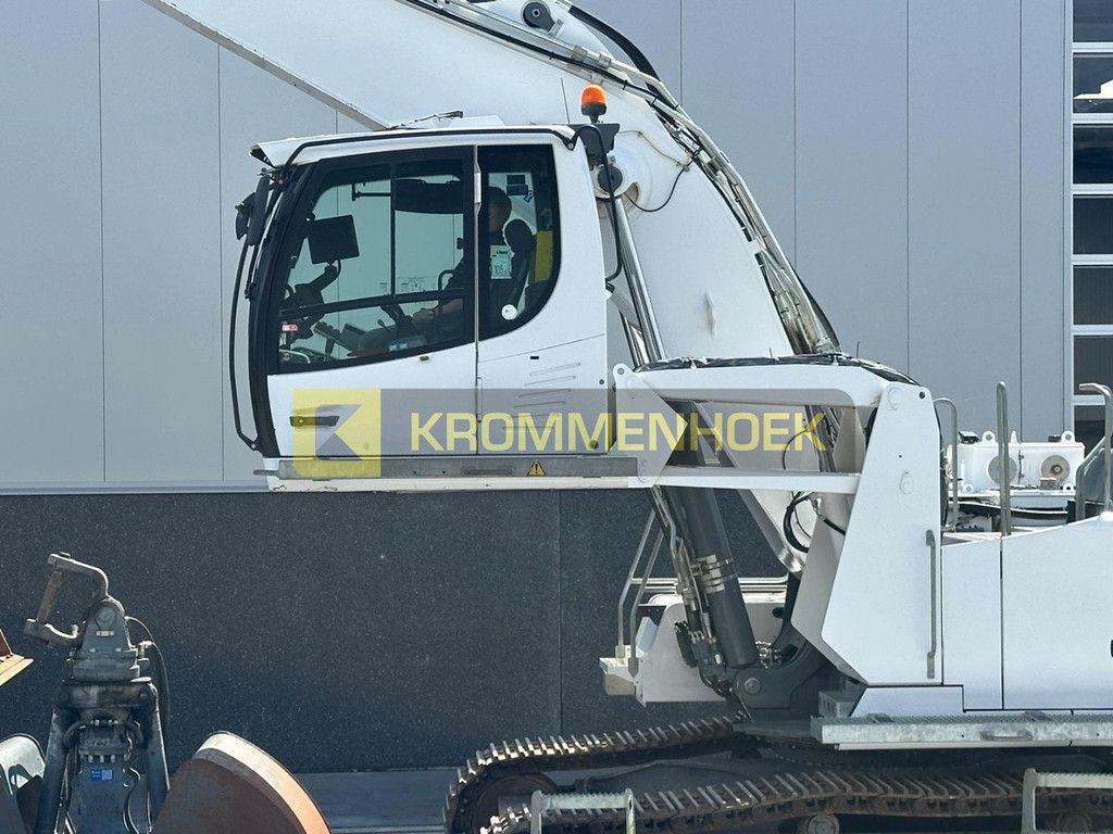 Liebherr R 946 LC Cosben 27 Meter Telescooparm KH9529