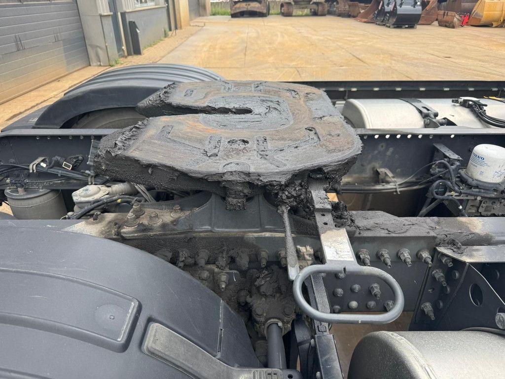 Volvo FH500 4x2 Tractor Head