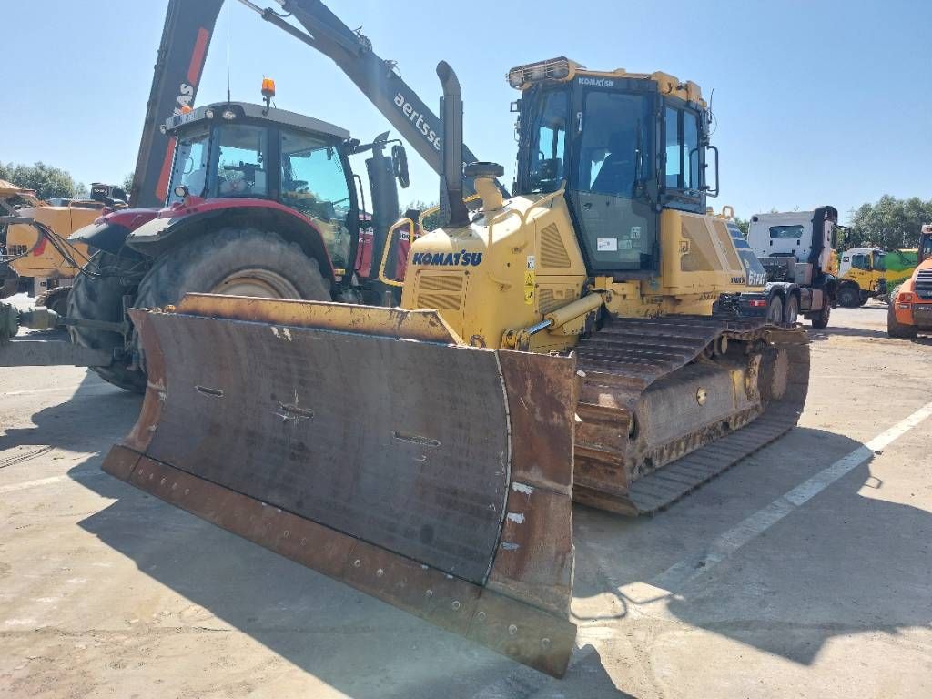 Komatsu D 61 PXi-23