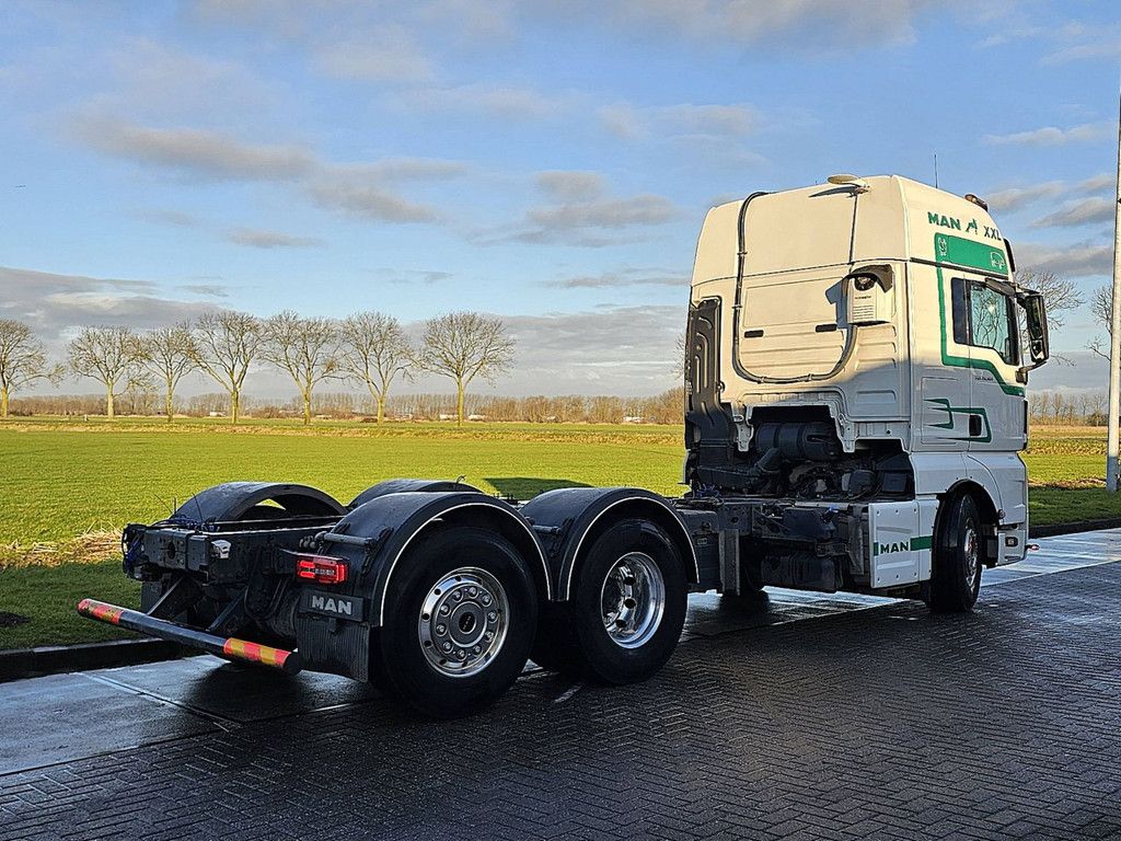 M.A.N. 26.500 TGX xxl 6x2-4 wb420