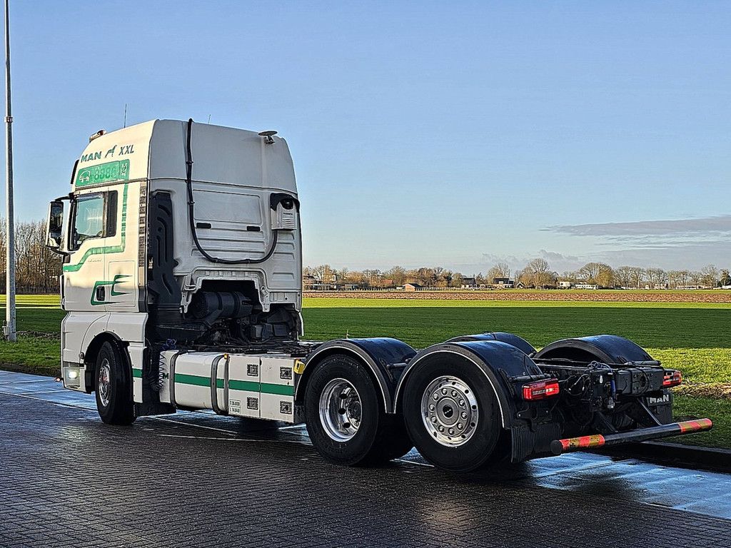 M.A.N. 26.500 TGX xxl 6x2-4 wb420