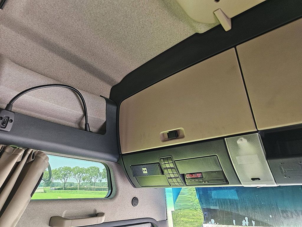M.A.N. 18.500 TGX xxl full options