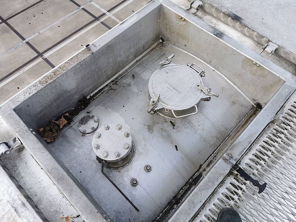 FELDBINDER TANK 30FT ggvs 28500 ltr