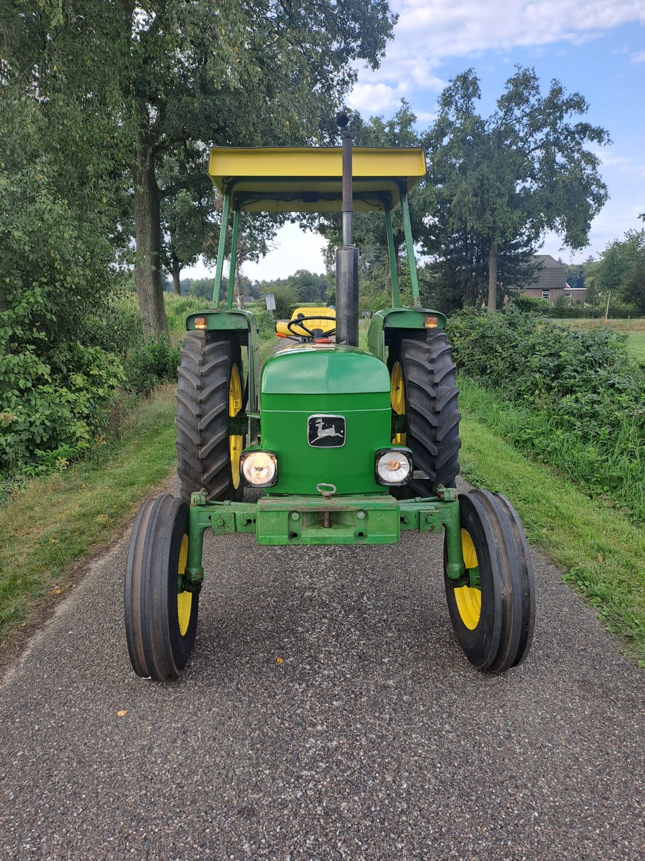 John Deere 1030