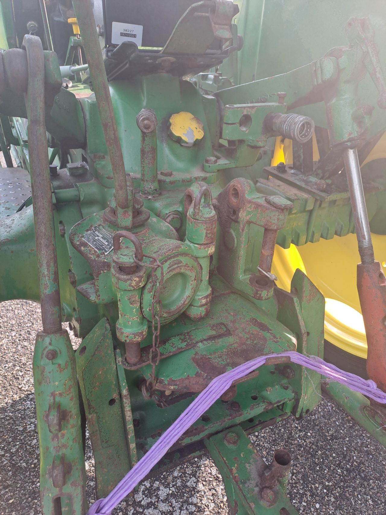 John Deere 1030