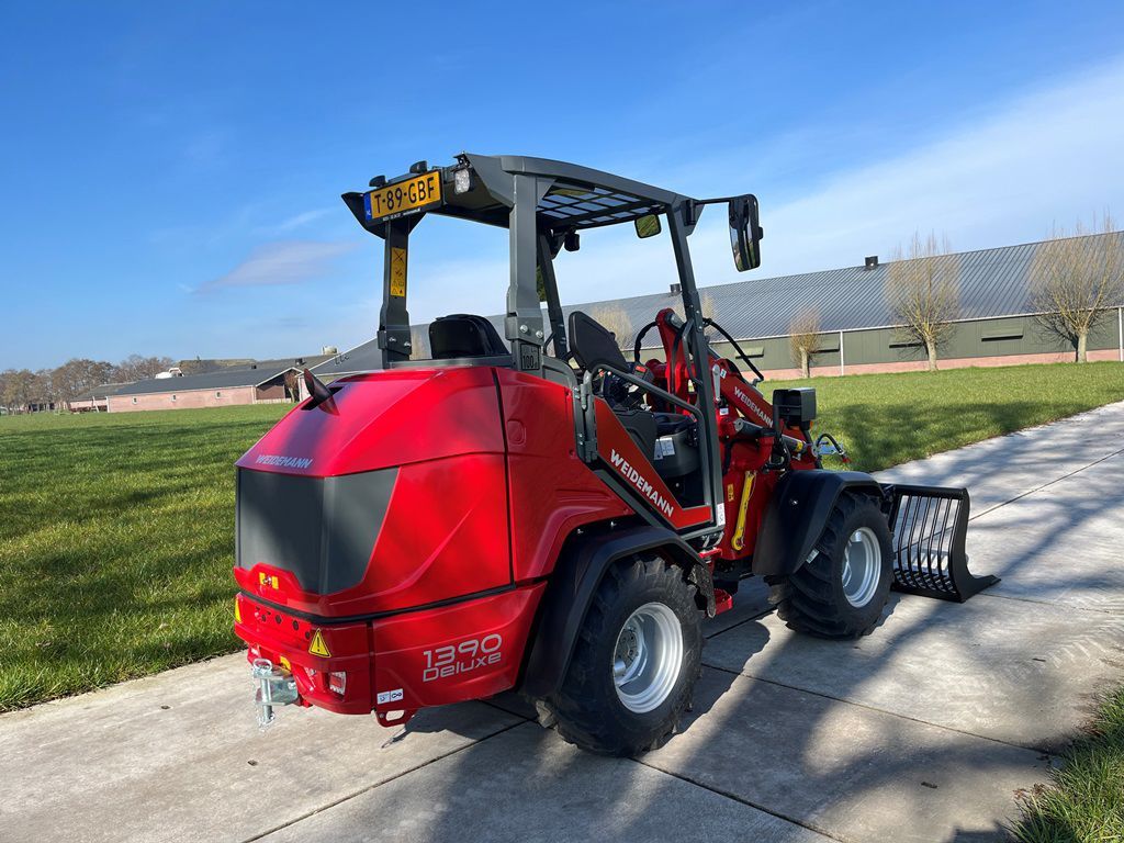 Weidemann 1390 Deluxe