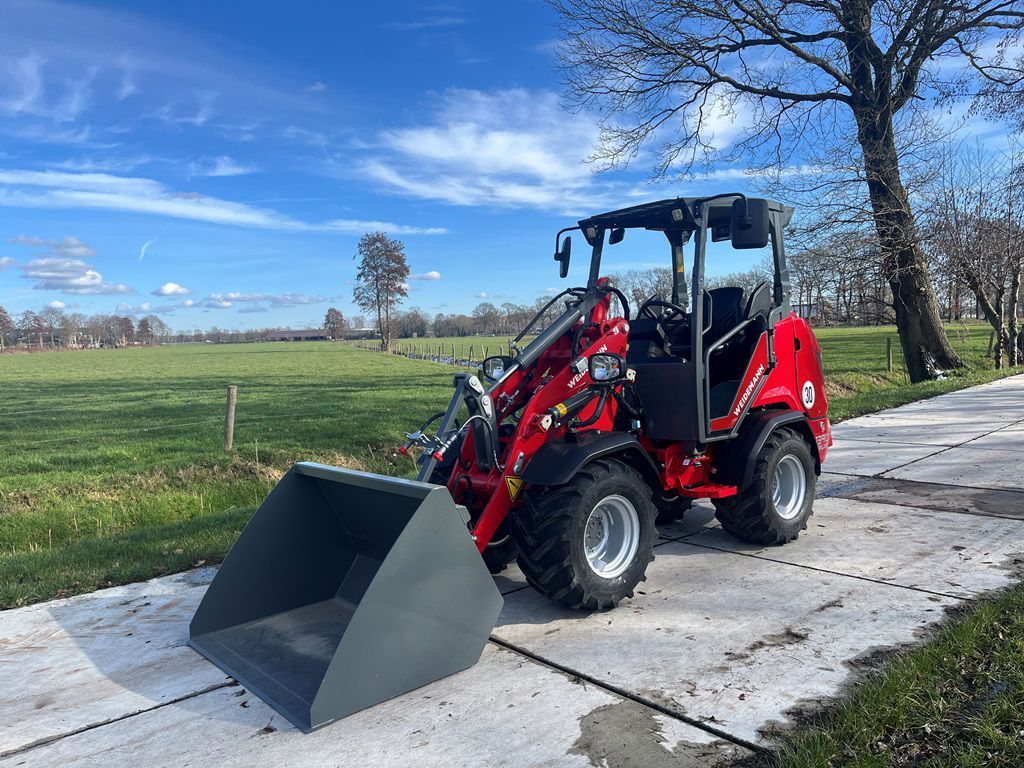 Weidemann 1390 Deluxe