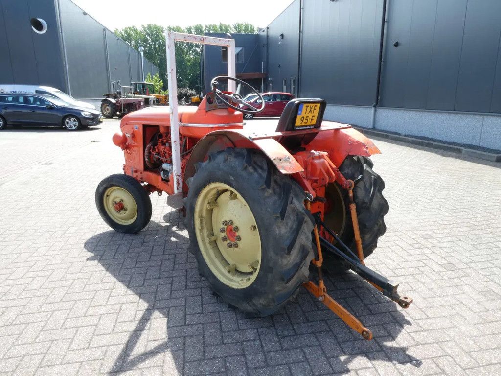 Renault Super 5 2wd / Smalspoortrekker