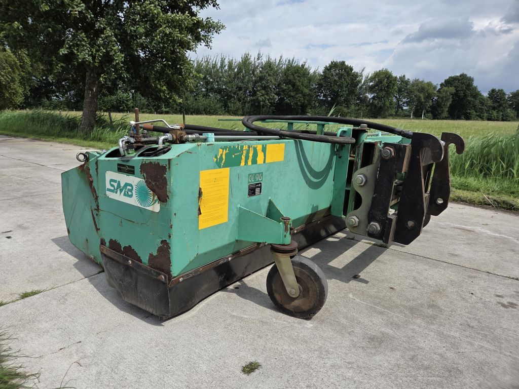 Zeppelin SMB 2200 veegmachine
