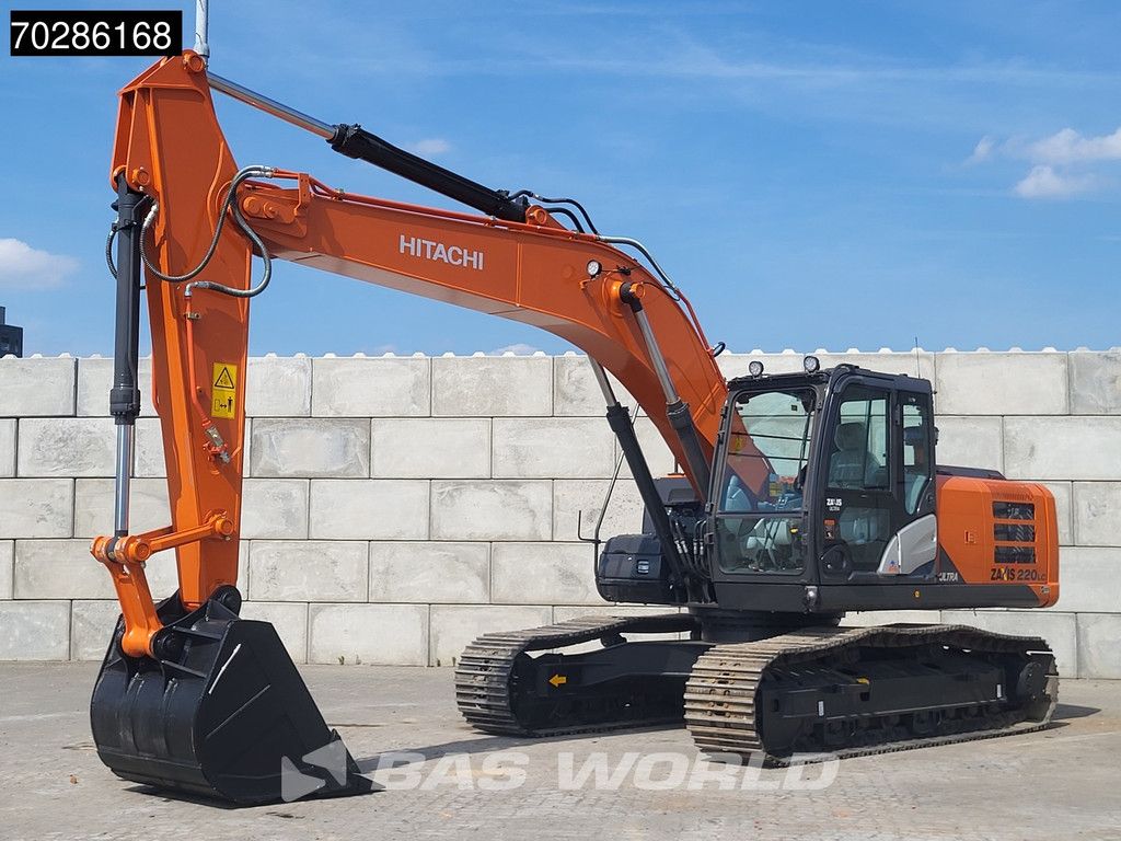 Hitachi ZX220 LC-5G ISUZU ENGINE
