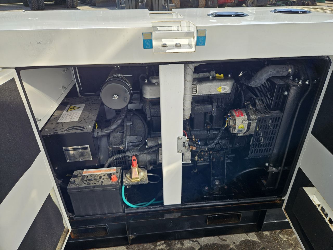Plus Power GF2-25 25 Kva Generator