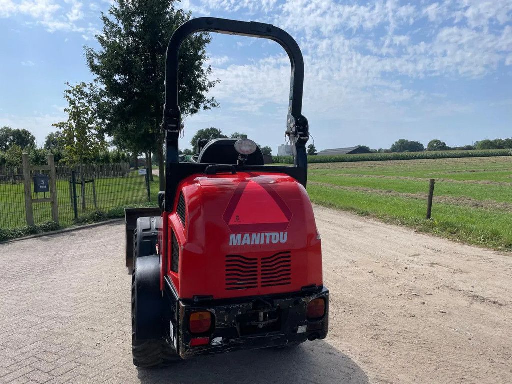 Manitou MLA 3-35 H Essential Shovel Loader