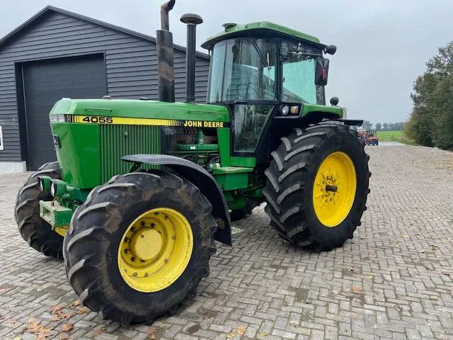 John Deere 4055 4055